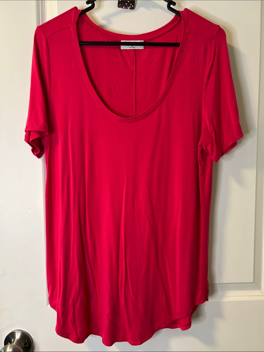 11. Babaton Bright Fuchsia Scoop Neck Short Sleeve Tee